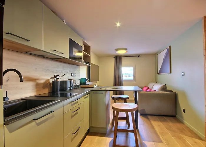 Topaz - 18 Couchages Sur Les Pistes Avec Services Chalet *