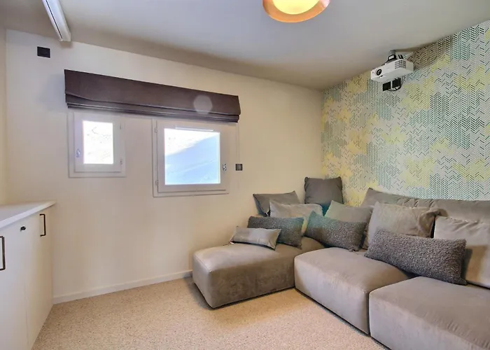 Topaz - 18 Couchages Sur Les Pistes Avec Services Chalet La Plagne